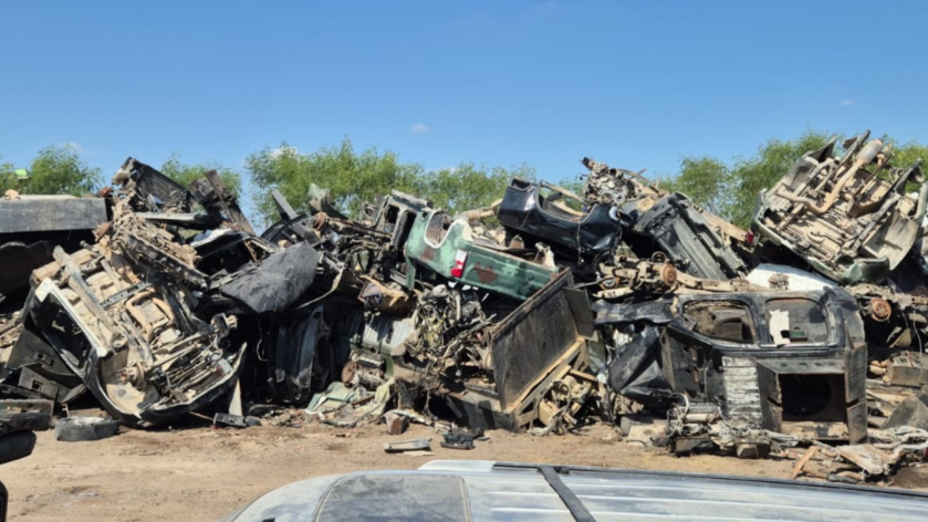 FGR destruyó vehículos con blindaje artesanal en Tamaulipas